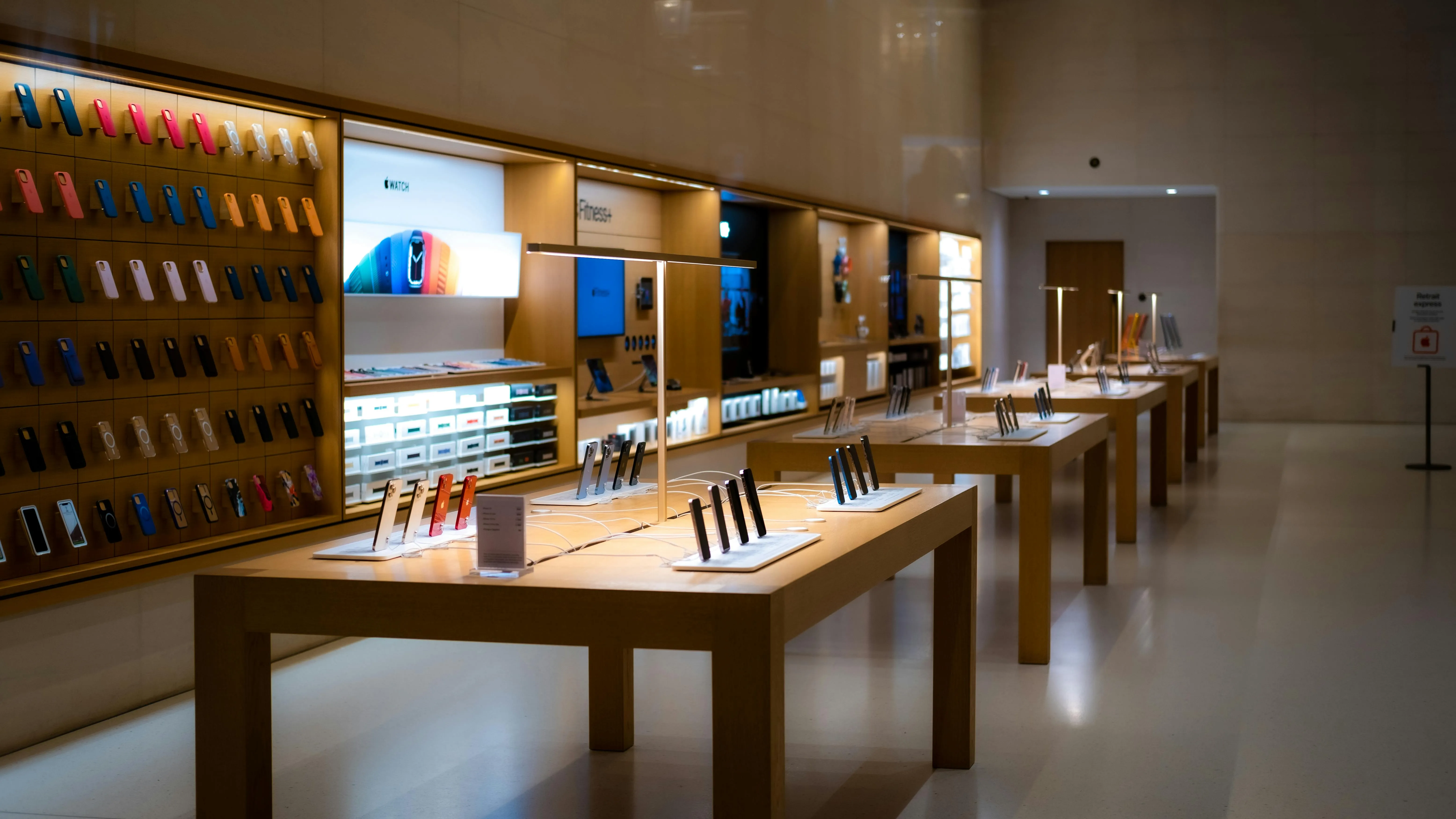Product Display Tables